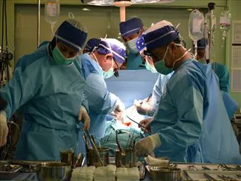 دومین پیوند موفقیت آمیز قلب در دانشگاه علوم پزشکی تبریز انجام شد